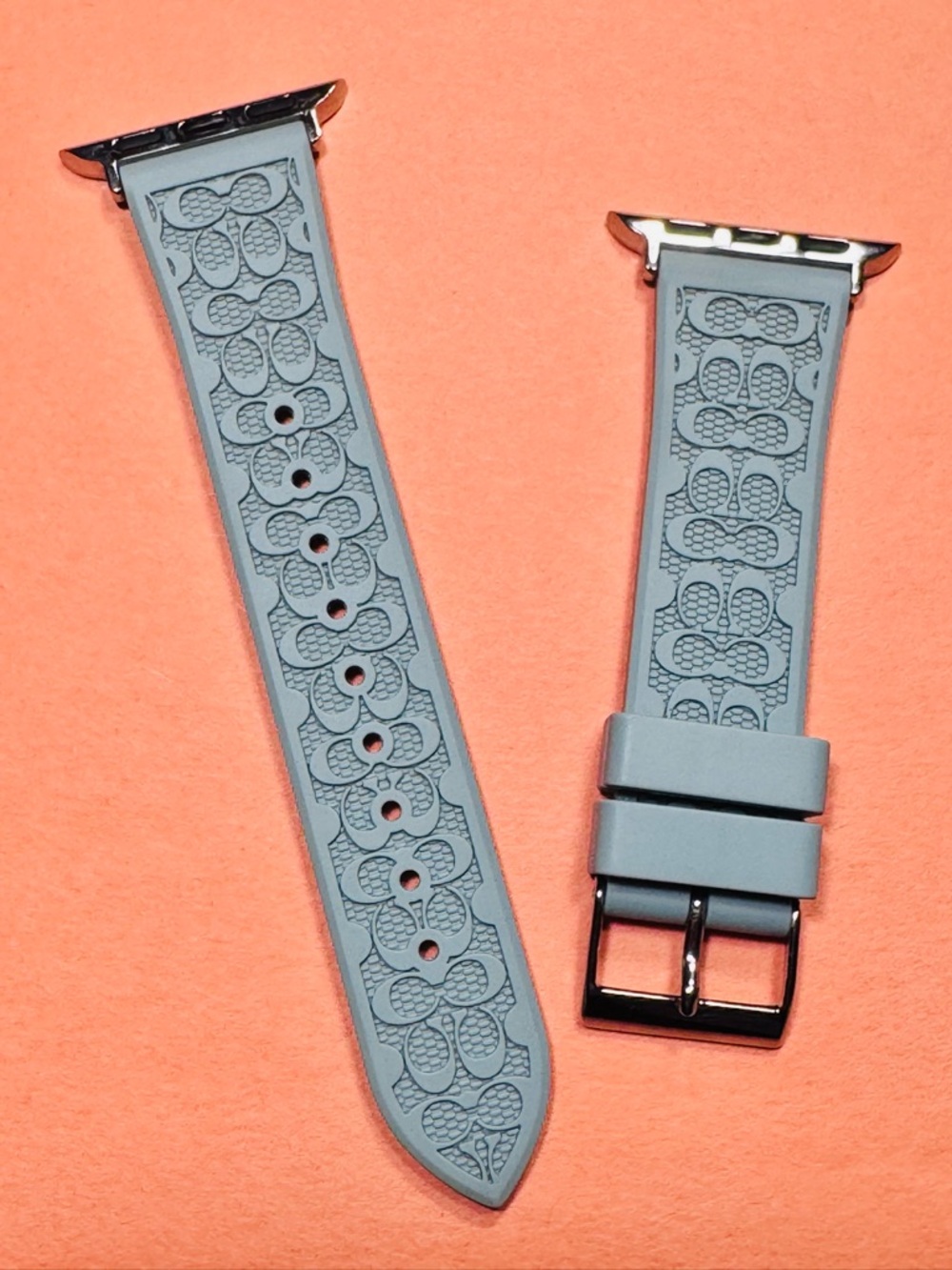NWOT COACH SIGNATURE APPLE WATCH STRAP